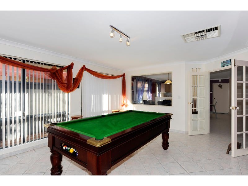 17 Wauhop Circle, Beeliar WA 6164