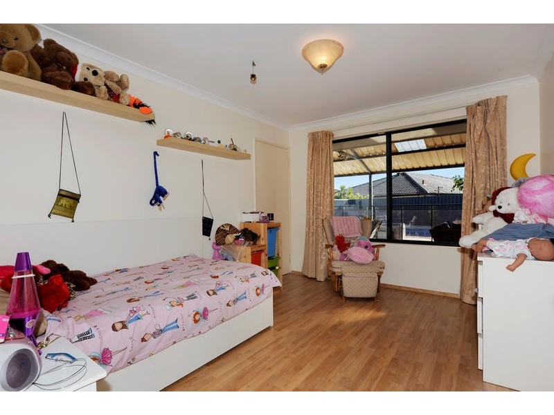 17 Wauhop Circle, Beeliar WA 6164