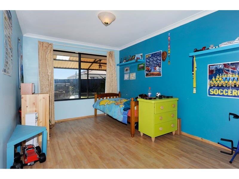 17 Wauhop Circle, Beeliar WA 6164