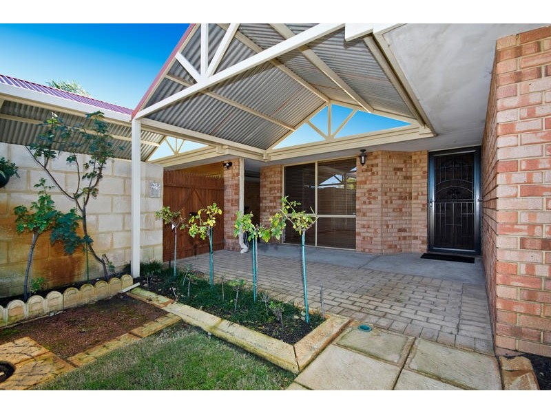 13B Wapengo Close, South Lake WA 6164