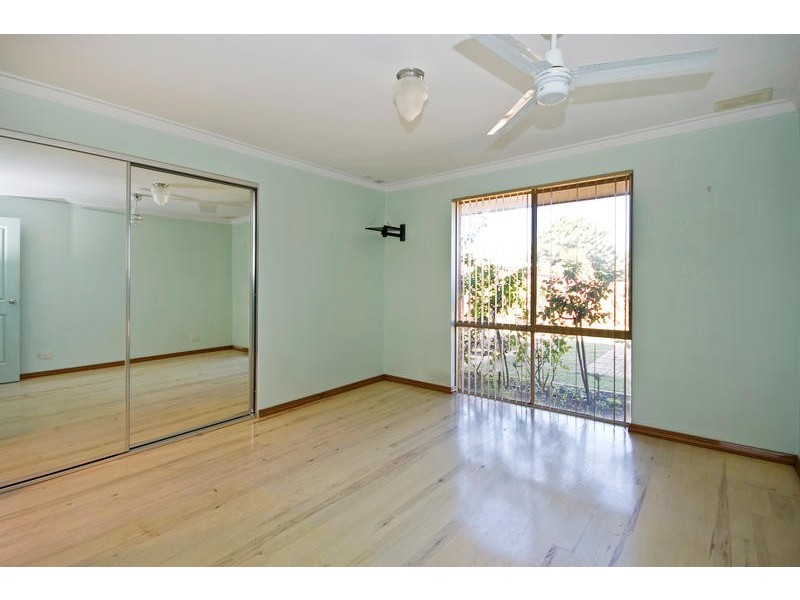 13B Wapengo Close, South Lake WA 6164