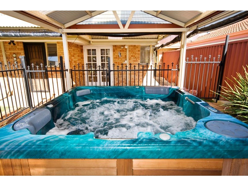 13B Wapengo Close, South Lake WA 6164