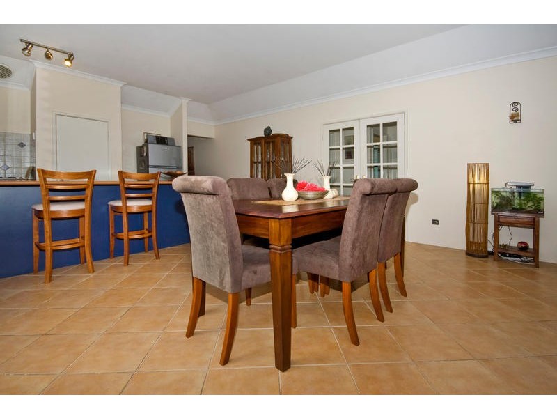 27 Inn Close, Bibra Lake WA 6163