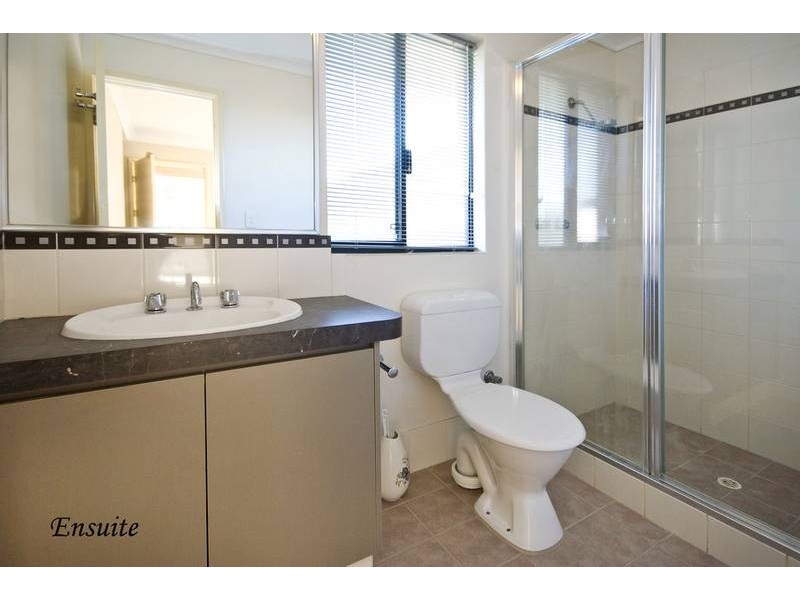 26 Millstream Place, Success WA 6164
