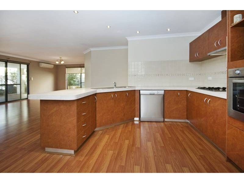 26 Millstream Place, Success WA 6164