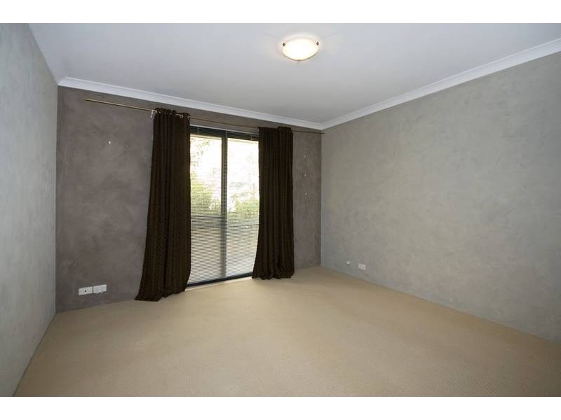 26 Millstream Place, Success WA 6164