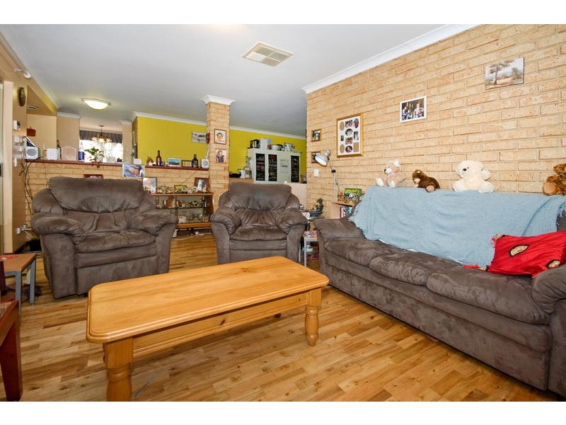 10 Magnolia Gardens, Yangebup WA 6164
