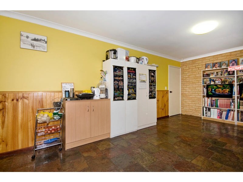 10 Magnolia Gardens, Yangebup WA 6164