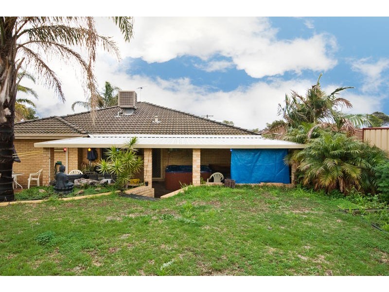 10 Magnolia Gardens, Yangebup WA 6164