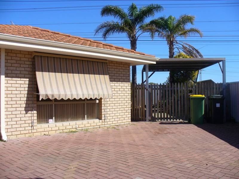 5B Medlar Grove, South Lake WA 6164