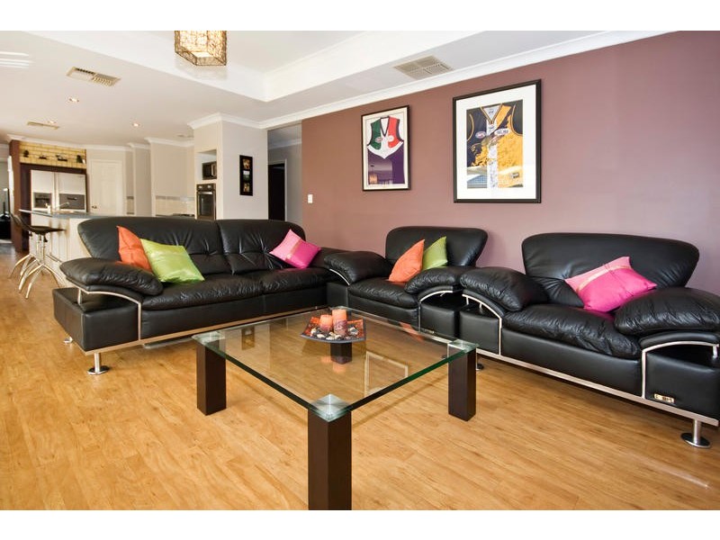 4 Bee Eater Link, Beeliar WA 6164