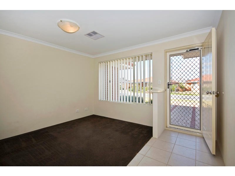 21 Sycamore Avenue, South Lake WA 6164