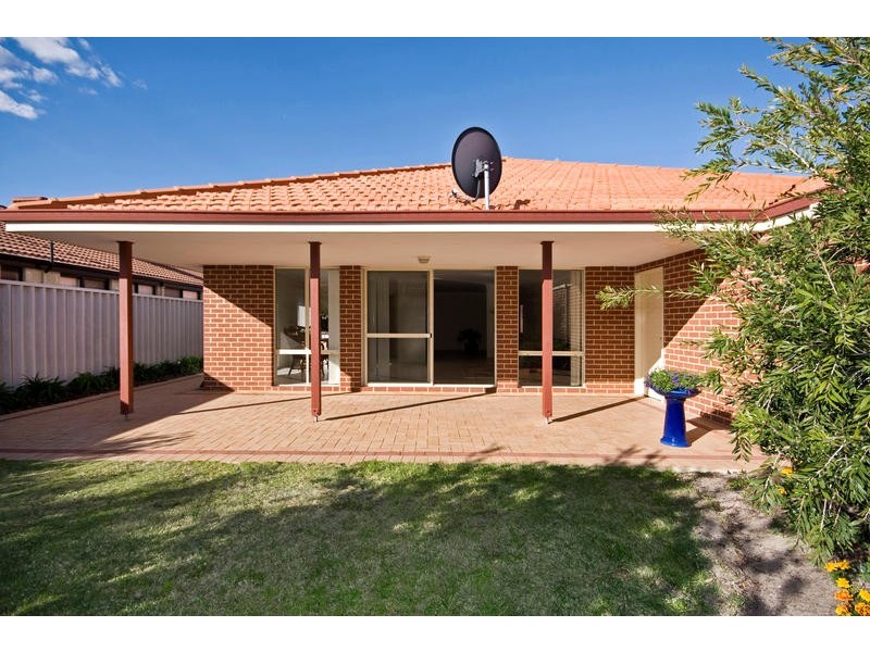 21 Sycamore Avenue, South Lake WA 6164