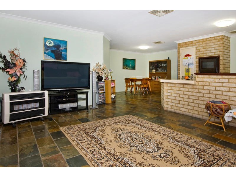 129 Yangebup Road, Yangebup WA 6164