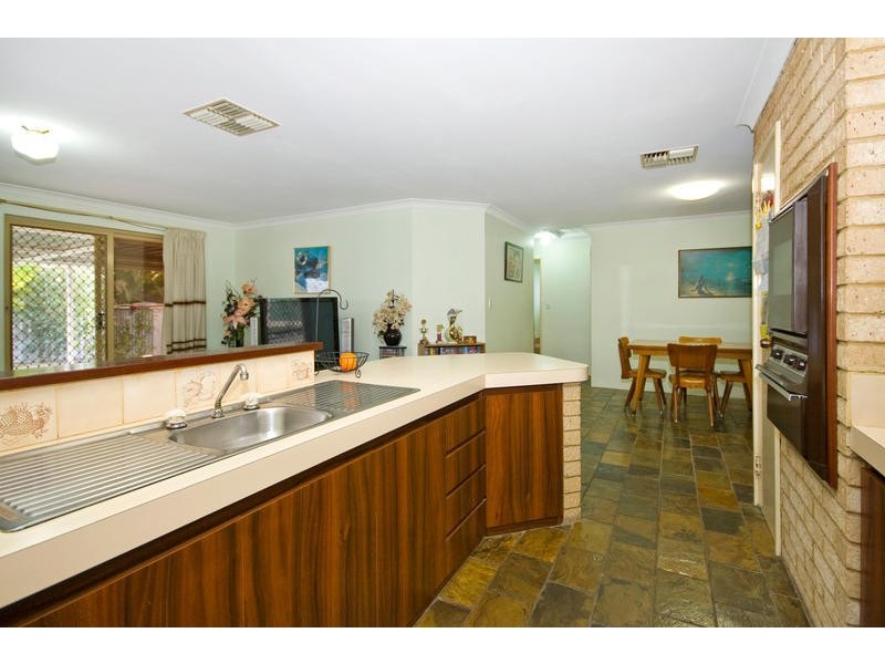 129 Yangebup Road, Yangebup WA 6164