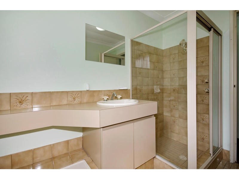 129 Yangebup Road, Yangebup WA 6164