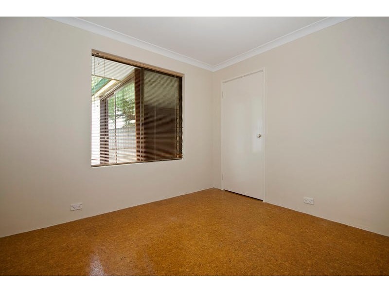 9 Iris Place, Yangebup WA 6164