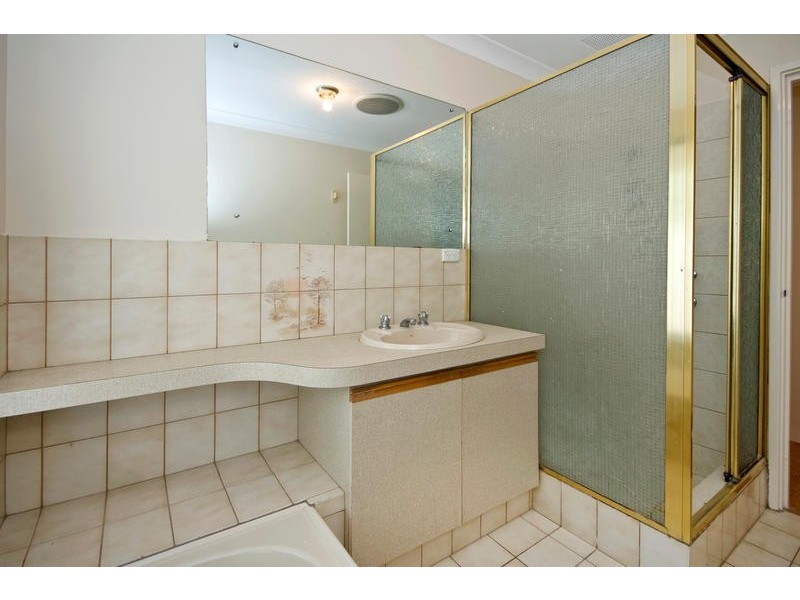 9 Iris Place, Yangebup WA 6164