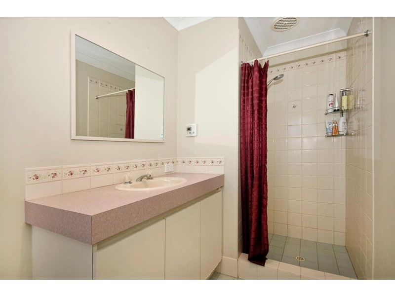 14 Poinsettia Grove, South Lake WA 6164