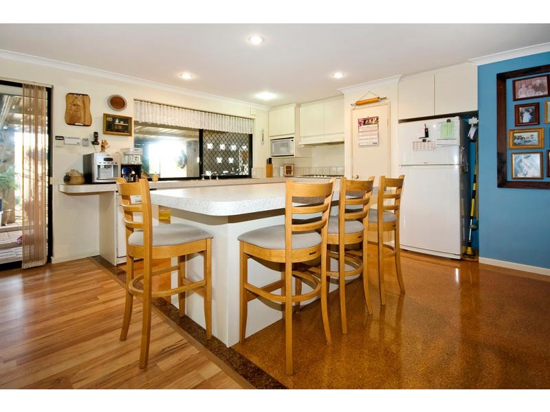 2 Bloodwood Circle, South Lake WA 6164