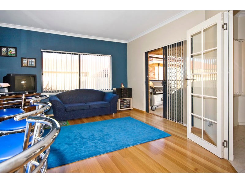 21 Zlinya Circle, Spearwood WA 6163
