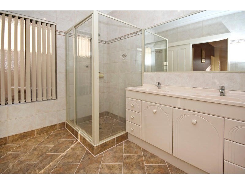 21 Zlinya Circle, Spearwood WA 6163