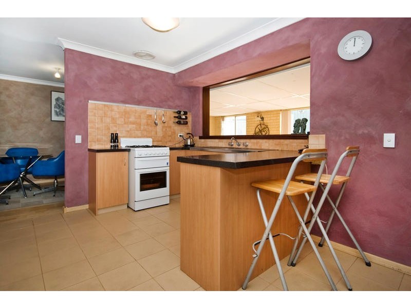 115 Elderberry Drive, South Lake WA 6164