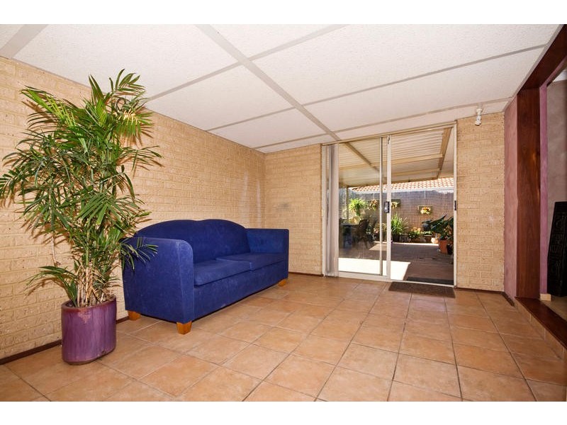 115 Elderberry Drive, South Lake WA 6164