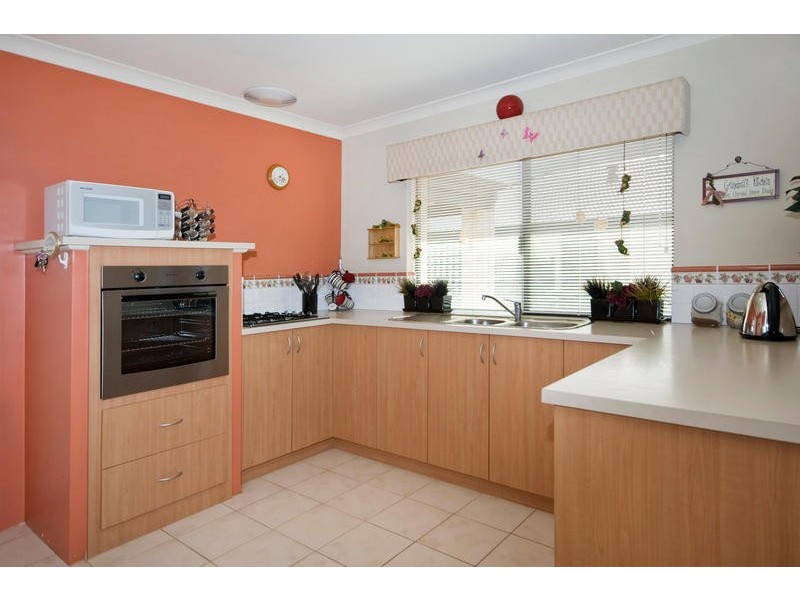 10 Wambiri Close, South Lake WA 6164