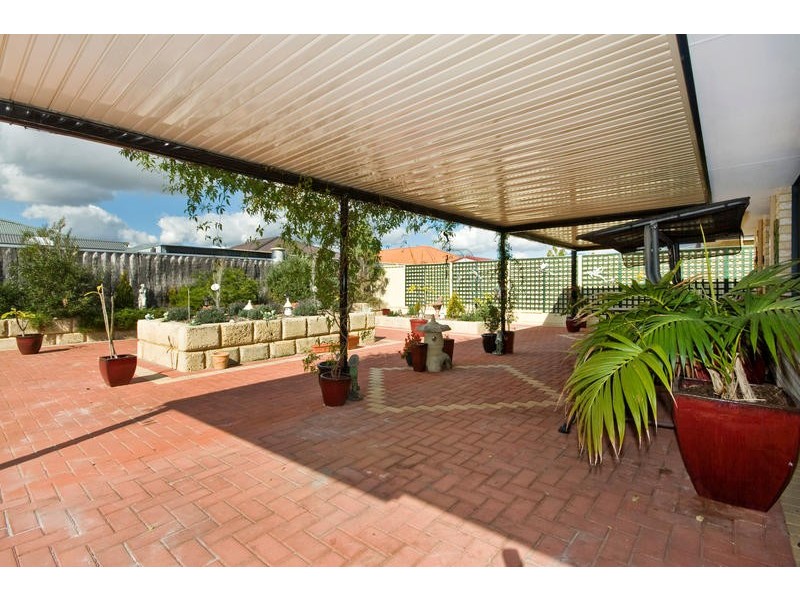 10 Wambiri Close, South Lake WA 6164