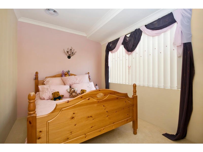 10 Wambiri Close, South Lake WA 6164