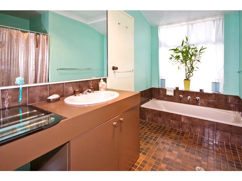 7 Teal Court, Yangebup WA 6164