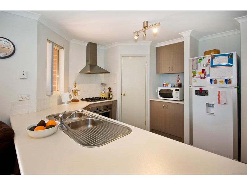 2/19 Hartley Street, Gosnells WA 6110
