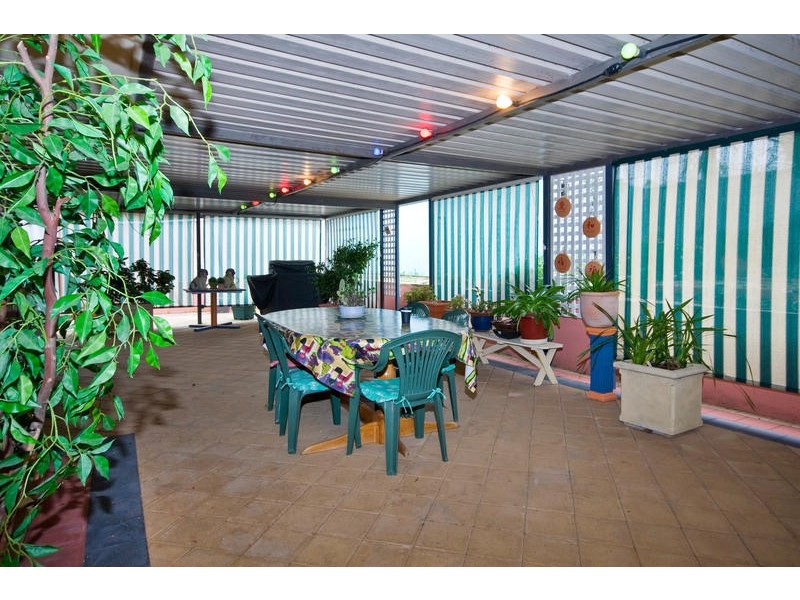 6 Bundy Court, South Lake WA 6164