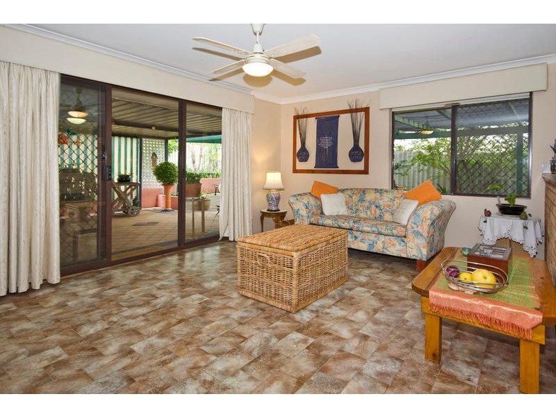 6 Bundy Court, South Lake WA 6164