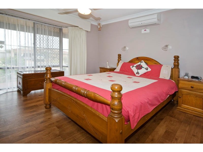 6 Bundy Court, South Lake WA 6164