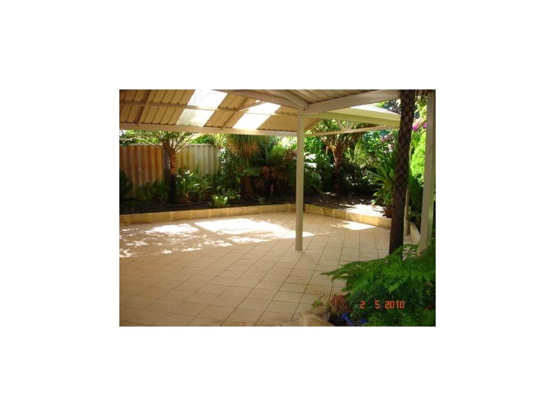 6A Crestia Court, Bibra Lake WA 6163