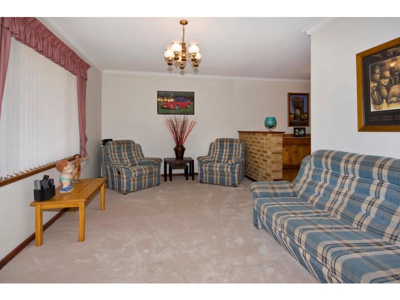 6 The Ridge, Yangebup WA 6164