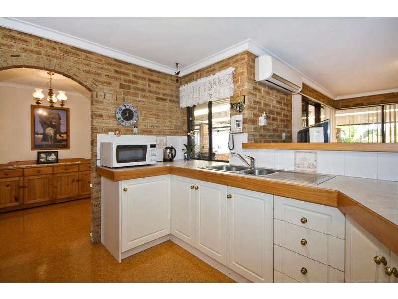 6 The Ridge, Yangebup WA 6164