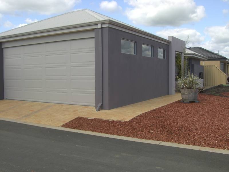 12 Occitane Way, Yalyalup WA 6280