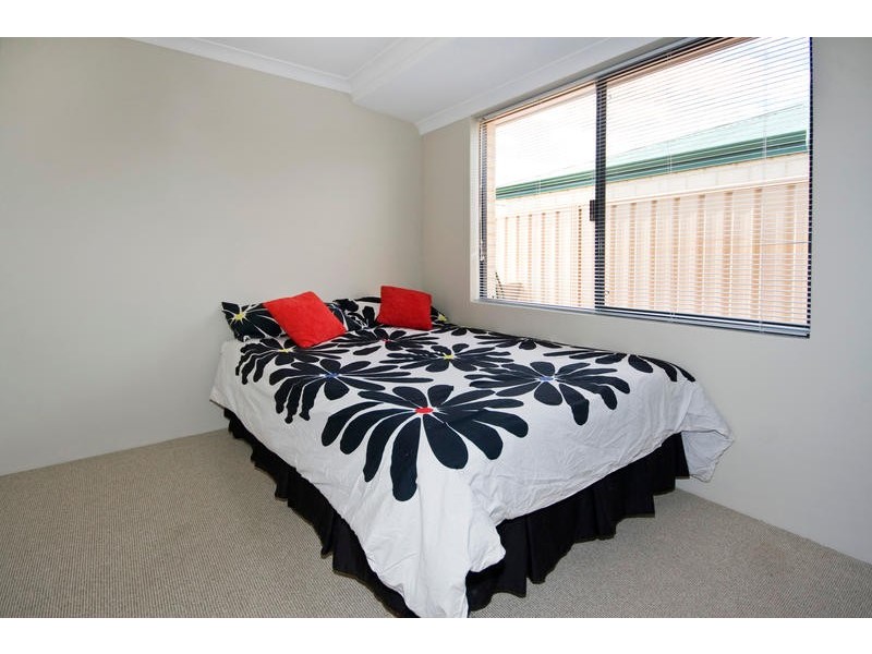 3 Beroona Way, South Lake WA 6164