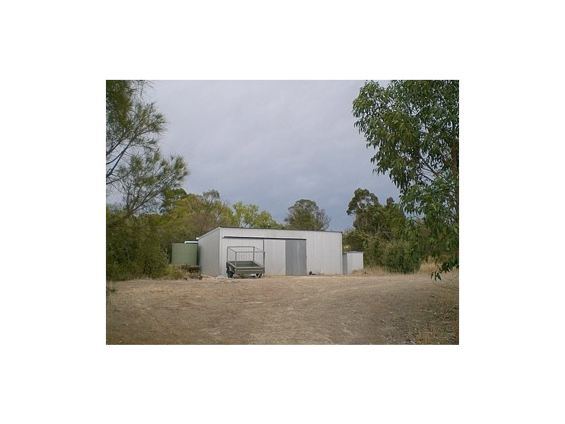 217 De Haer Road, Wandi WA 6167