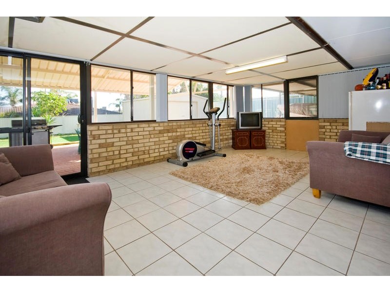 127 Yangebup Road, Yangebup WA 6164