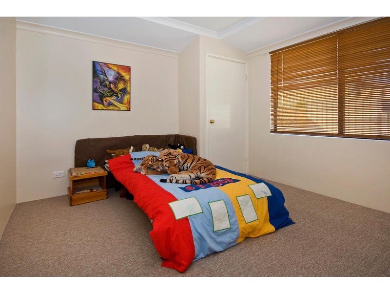 4 Beroona Way, South Lake WA 6164