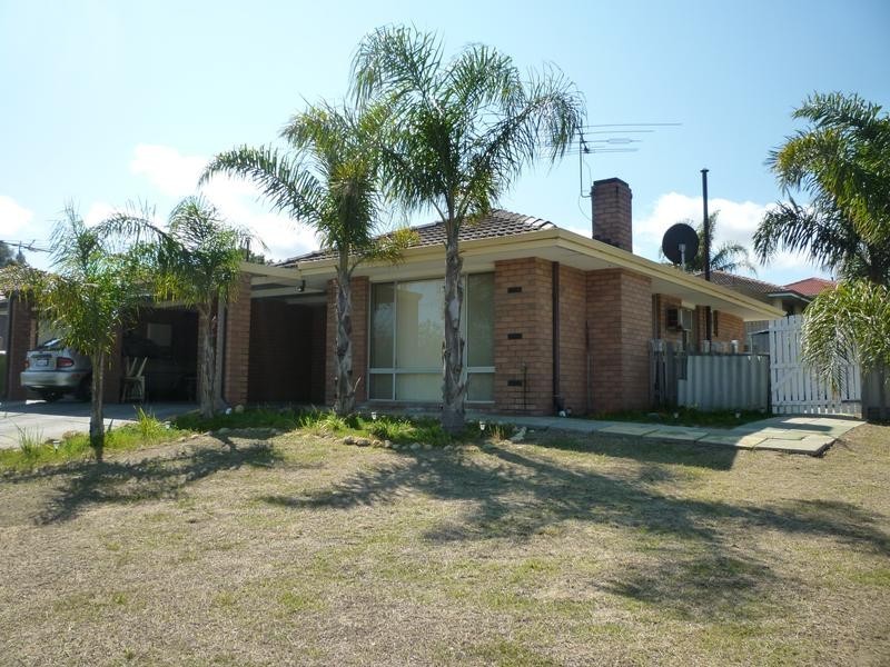 82B Doolette Street, Spearwood WA 6163