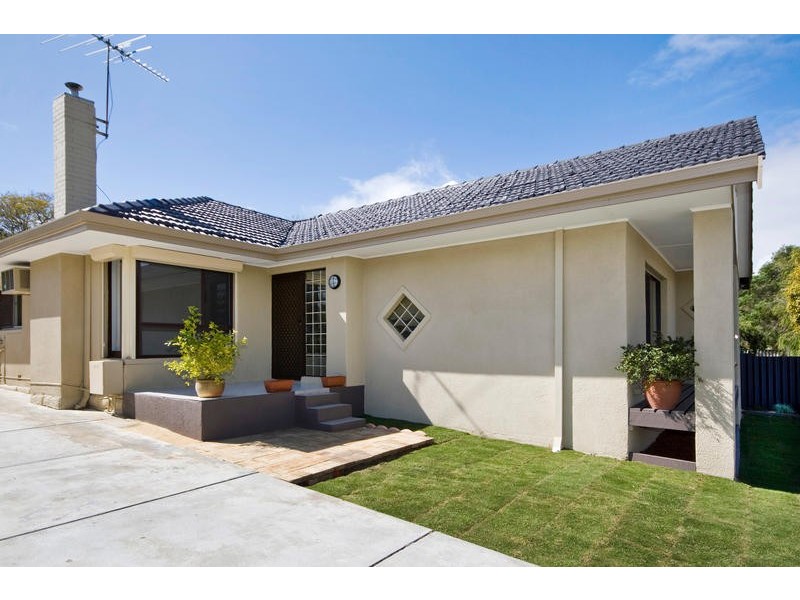 72 Ferdinand Crescent, Coolbellup WA 6163