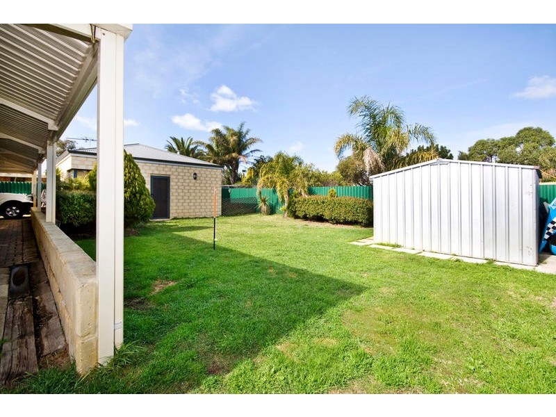 3 Pelican Ramble, Yangebup WA 6164