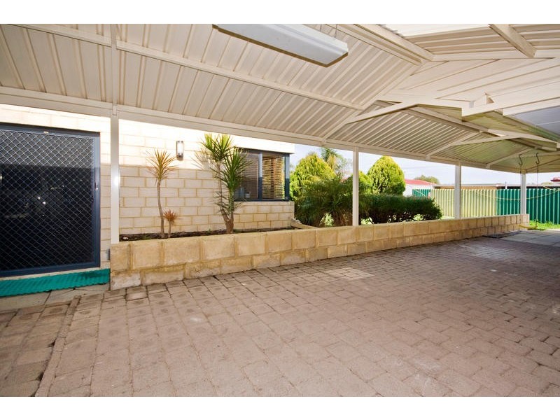 3 Pelican Ramble, Yangebup WA 6164