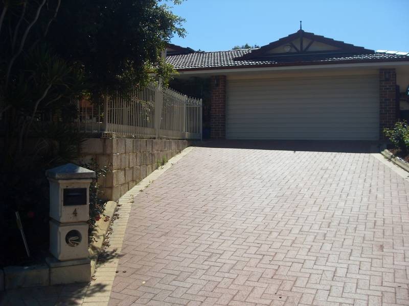 4 Bonville Glen, Jandakot WA 6164
