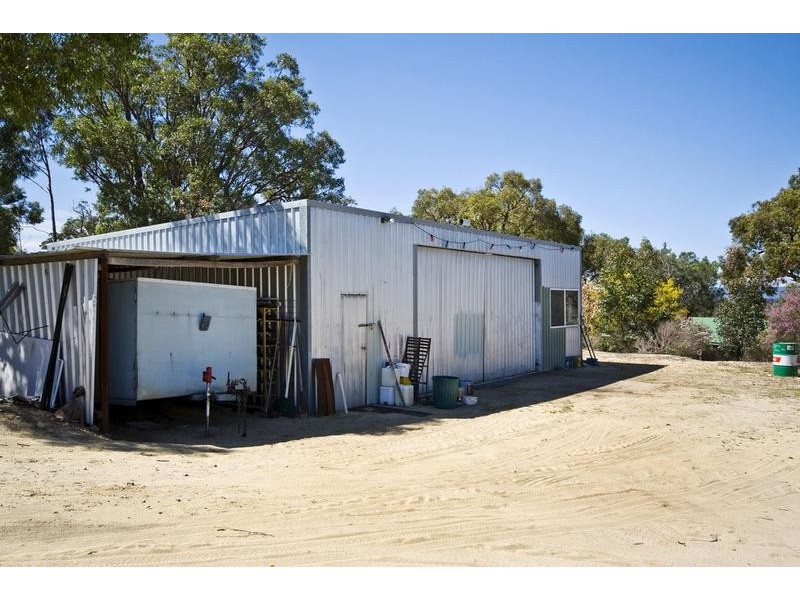 145 Magenup Drive, Wandi WA 6167